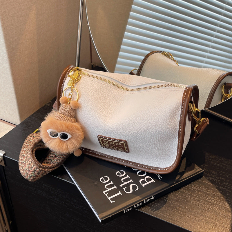 The Milano Luxe Crossbody: Wide-Strap Pillow Bag for Elegant Outings