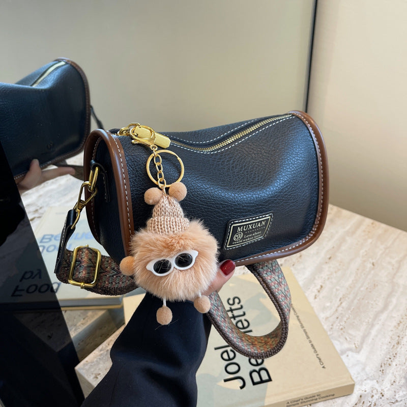 The Milano Luxe Crossbody: Wide-Strap Pillow Bag for Elegant Outings