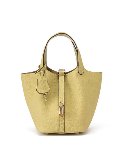 Women’s Fashionable Cowhide Handbag with Pouch – Versatile & Trendy for Daily Use