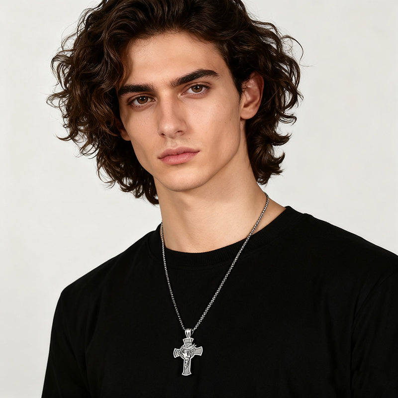 Vintage Cross Pendant Necklace for Men – Retro Gothic Titanium Steel Chain